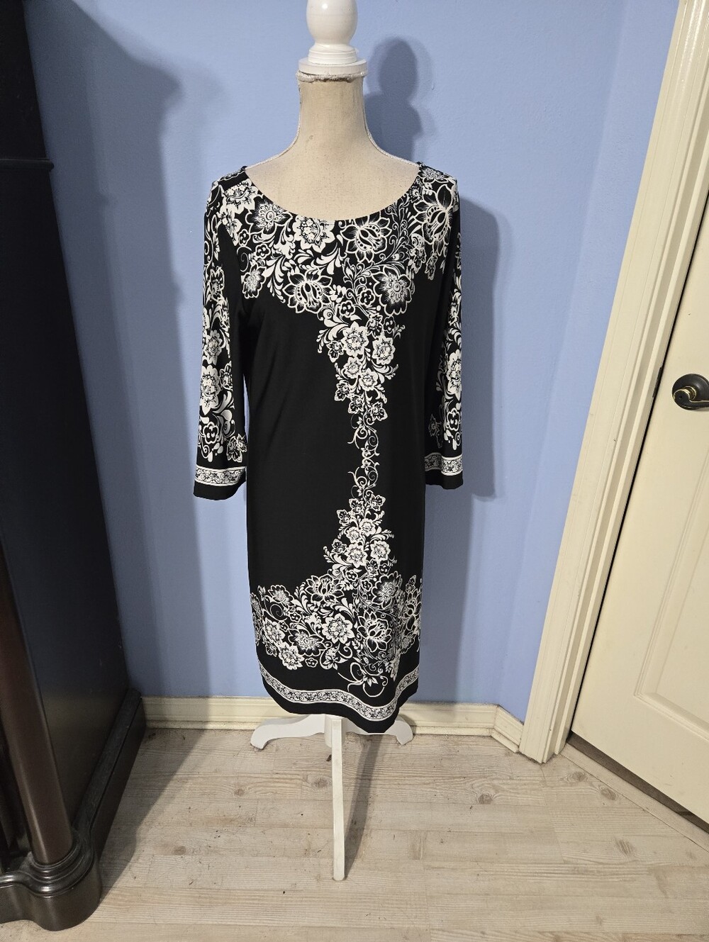Haani Xlarge Womens Dress